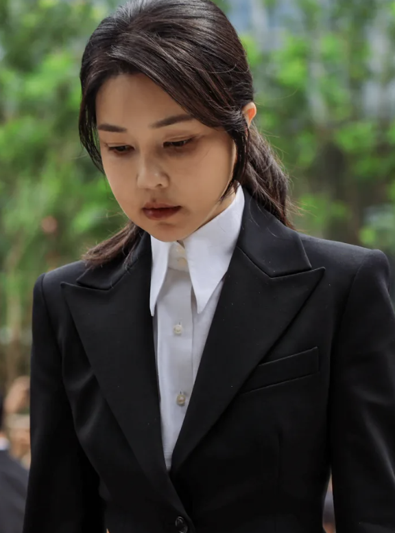 김건희 대법원 전원합의체 29일 첫 심리｜윤석열과 같은 ‘명태균 여론조사’, 왜 판결은 엇....