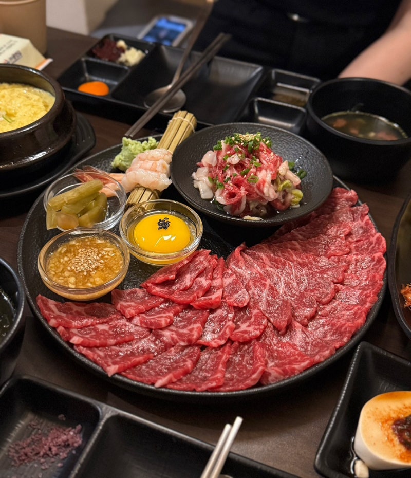 [부산/광안리] 광안리육회맛집 “장손육회” 느좋 술집 데이트 솔직후기