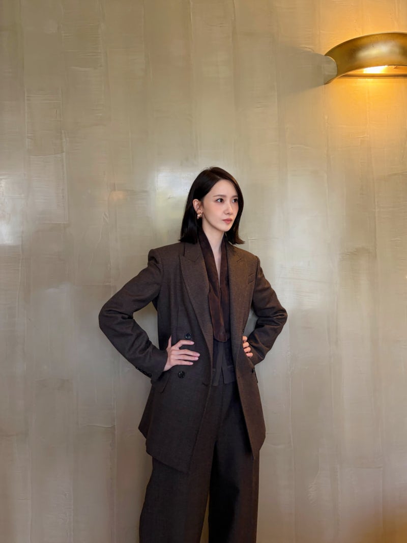 "She Was This Pretty?" YoonA's Suit Fit Causes a Stir Even in Milan
