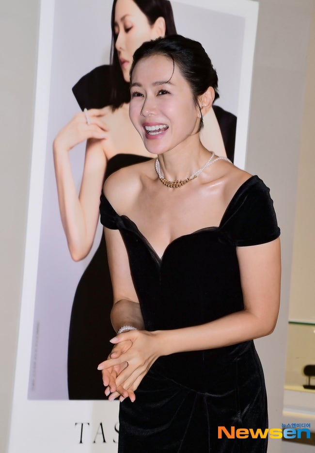 손예진이 매일 아침 먹는다는 빵 뭐길래… 셰프들까지 검색했다는데