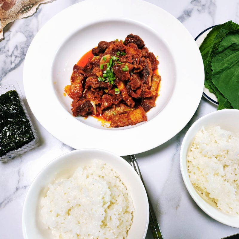 감칠맛 좋은 해찬들 옛장 고추장 활용 요리 제육볶음 쫄면