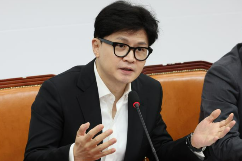 한동훈, 이재명 대통령·유시민 공방에 발언｜무슨 일이 있었나? 검찰개혁 논란 정리