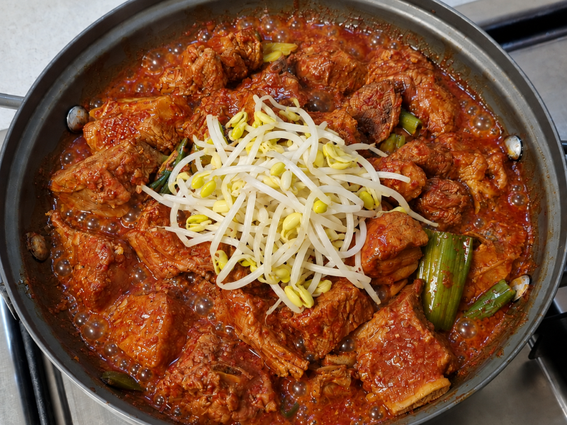 매운 돼지갈비찜 레시피 술안주로 최고