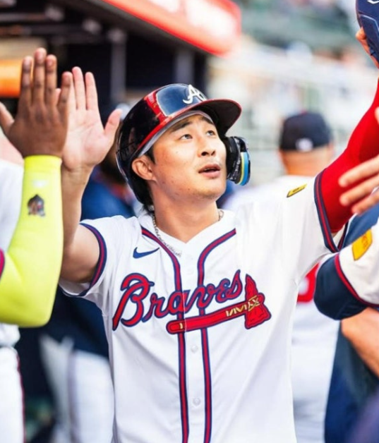 [MLB]"8경기 만의 안타가 하필 3루타라니" 오랜 침묵 깨고 포효한 김하성이 보여준 미친 존재감....