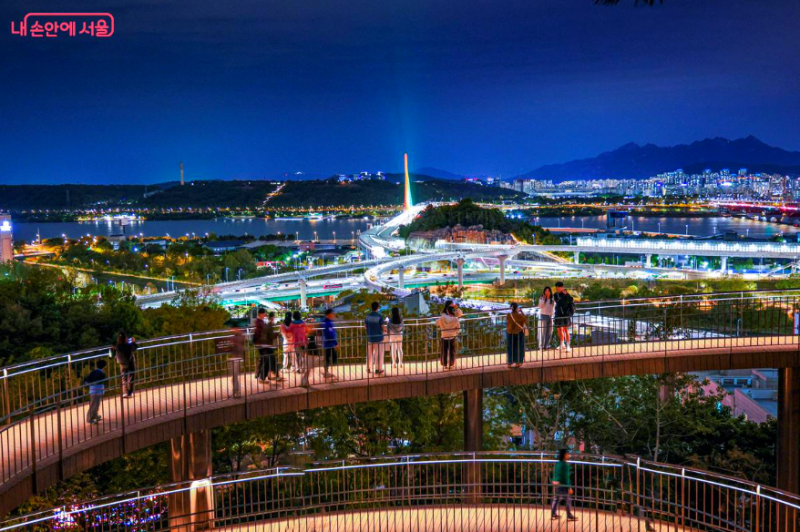 BEST 7 Night View Spots in Seoul: Seoul's Night Shines Brighter Than Day