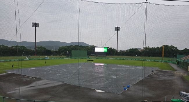 류지현호 발등에 불 떨어졌다…하늘도 일본 편이냐, 결승전 폭우에 '자동 은메달' 공포