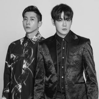 플라이투더스카이 8년 만의 컴백!