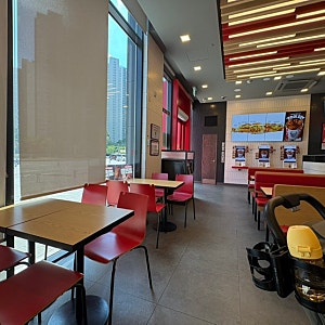 KFC 징거버거 천원 갓양념켄치밥 라이스 솔직 후기! (앱 쿠폰 꿀팁, 에그타르트 증정 이벤트)