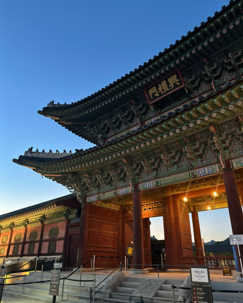 2026 하반기 경복궁 야간개장 관람 팁, 예매 일정부터 무료입장 방법까지 총정리(+한복대여,궁....