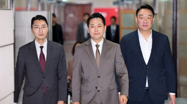 [속보] 장동혁 “이재명 대통령, DMZ 지뢰 사고 조사 고의 지연했다면 구속·탄핵 사유”