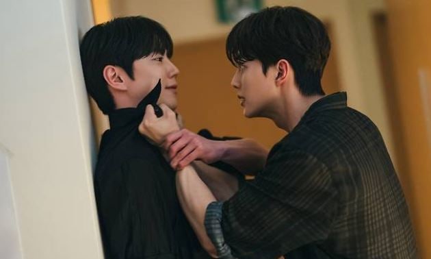 포핸즈 10회 예고, 송강이 이준영 멱살 잡은 이유…결국 여기서 터졌다
