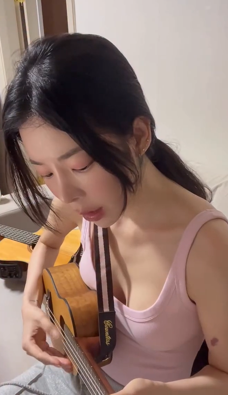 장재인, ‘노브라’ 화보부터 7kg 감량까지…확 달라진 ‘슈스케2’ 그녀의 근황