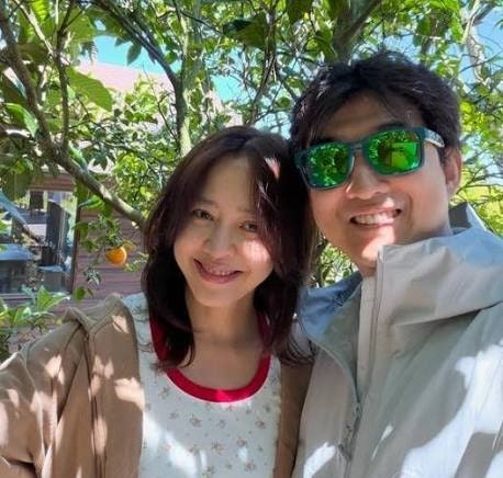 배우 강성연·장민욱 원장 재혼 후 첫 명절 근황, “진짜 내 편” 달달한 러브스토리와 공식 ....
