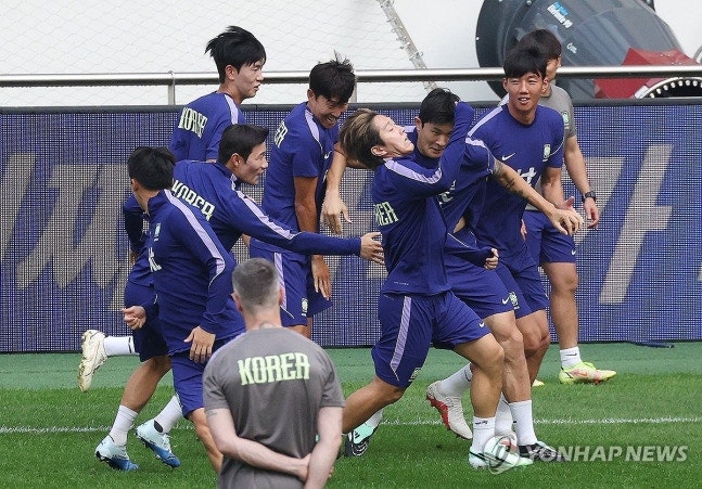 이강인, 모레노호 평가전 소감 “모든 선수가 팀을 위해 열심히 뛰었다”