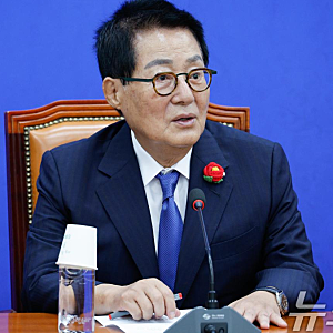“대통령만 바라보지 마라” 박지원, 이재명 정부 작심 비판…한동훈과 설전까지