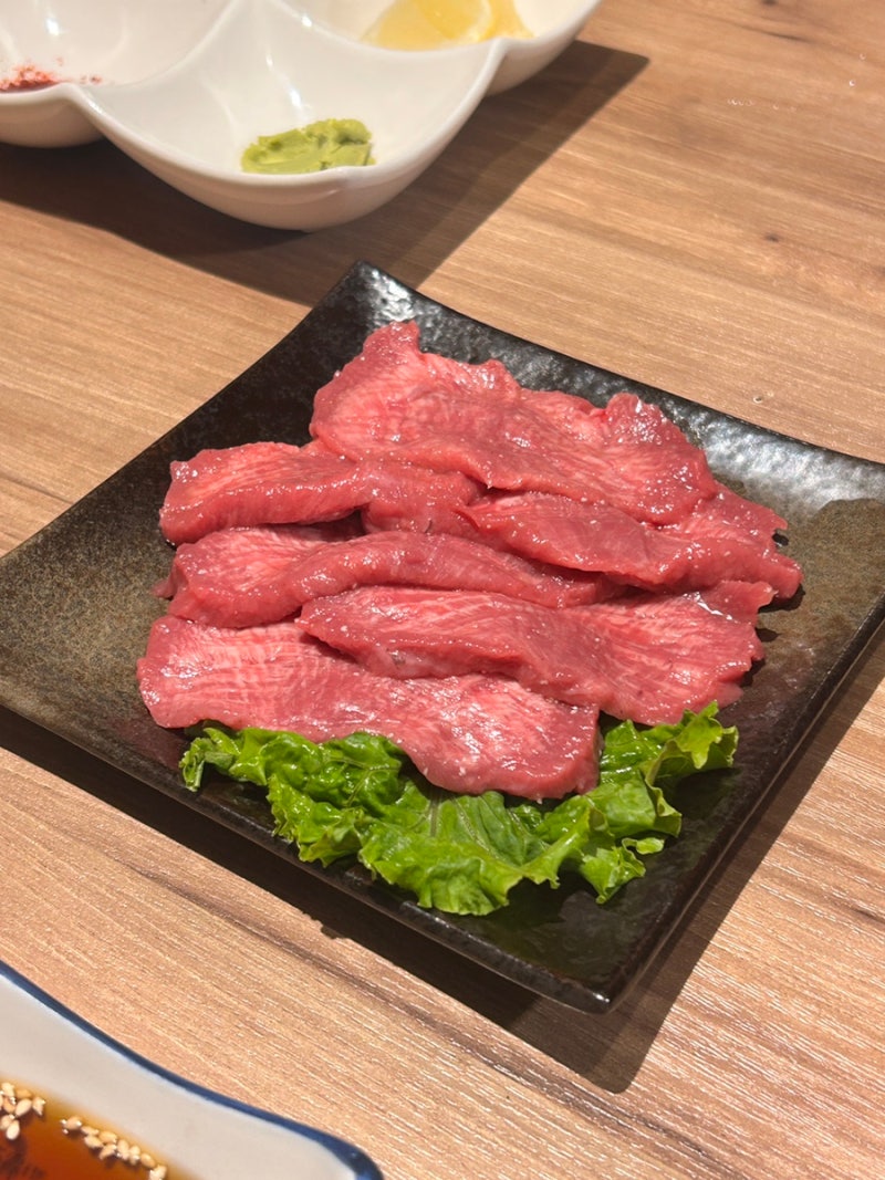 삿포로 로컬감성 가성비 야끼니꾸 맛집 이츠모코코 방문후기 (구글맵 4.8점)