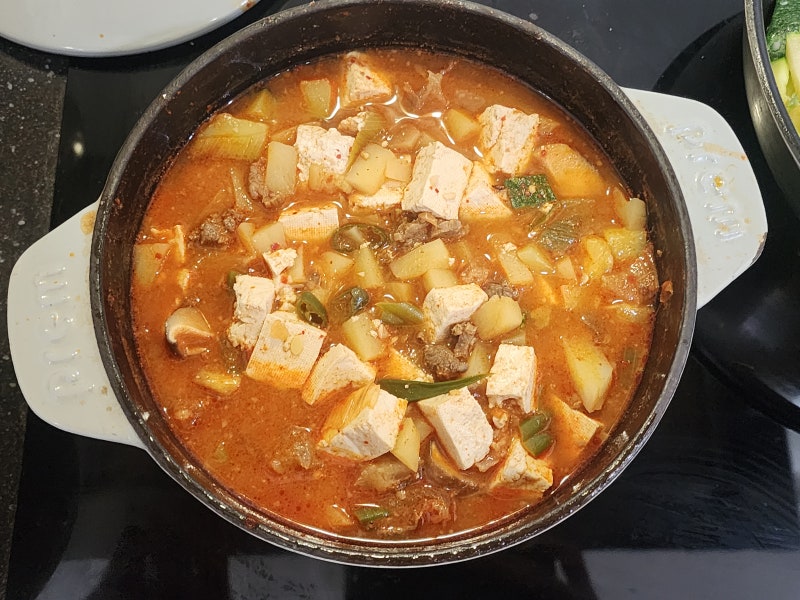 소고기 된장찌개 레시피 재료 엄마 된장찌개 끓이는법