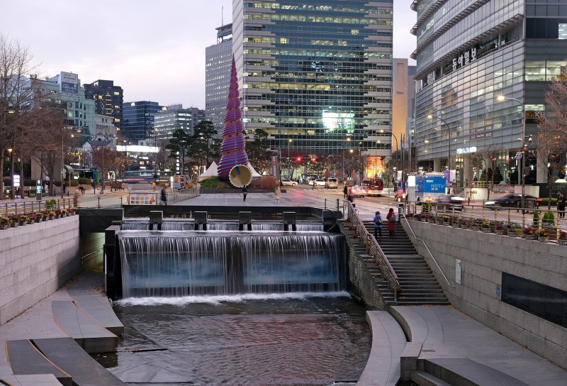 청계천 산책, 어디서 내려가고 어디서 올라올지 먼저 정해요