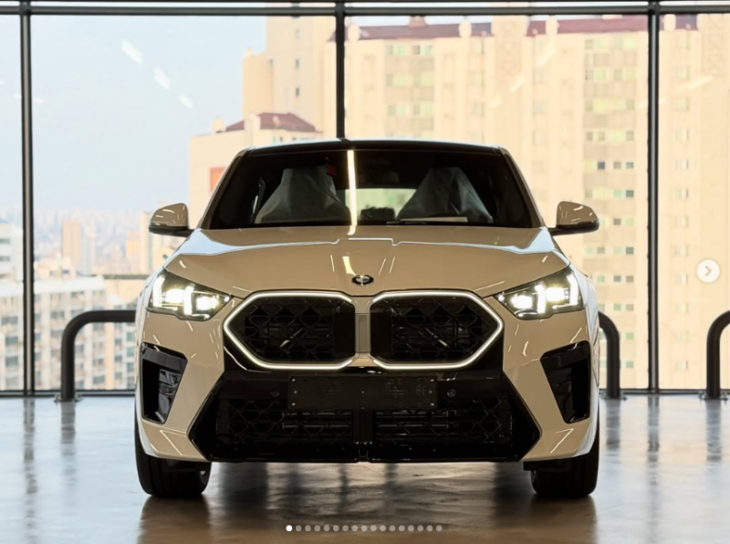 “X1보다 눈에 띄고 X3보다 부담스럽다?” 2026 BMW X2 가격·제원·포토·모의견적·할인 총정리