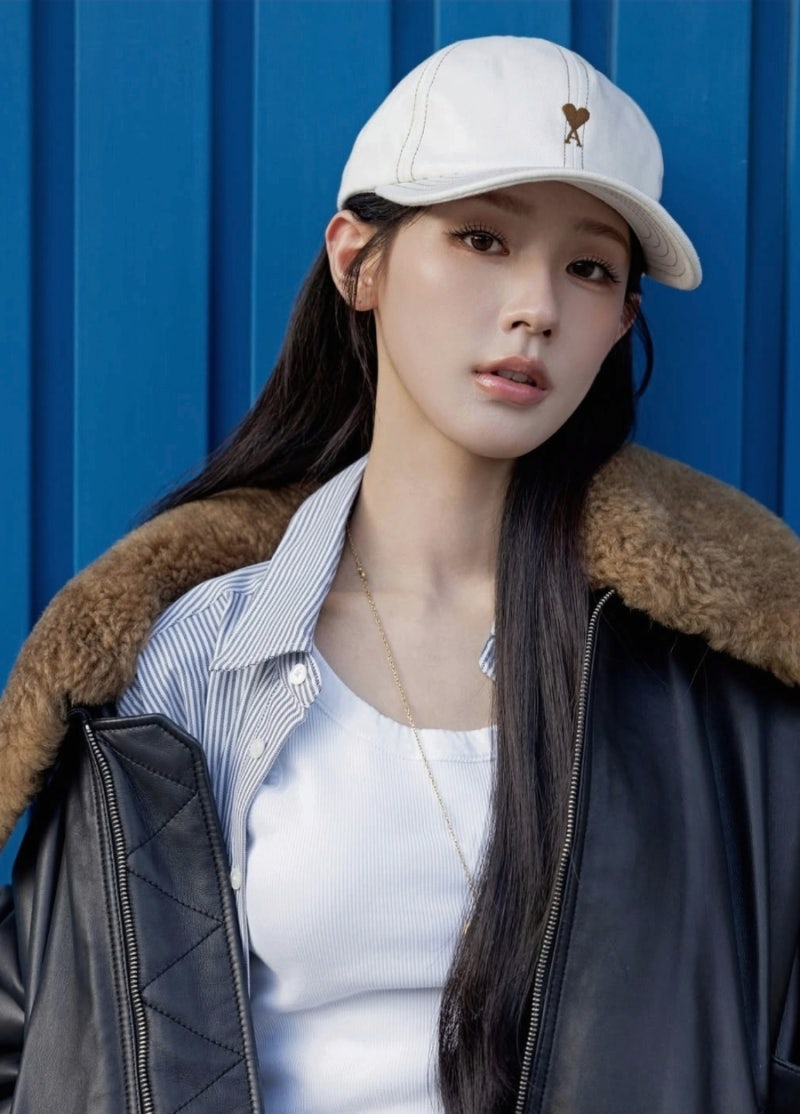 "내시경 때문에 경찰조사 받은 연예인?" 아미 풀착장 베이지 명품 모자부터 벨트, 목걸이 정....