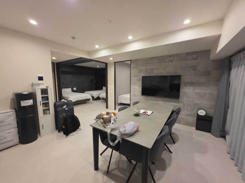 오사카 난바 넓은 가성비 투룸 숙소 에어비앤비 - RETREAT N, 호텔보다 넓고 저렴, 마루하치슈퍼