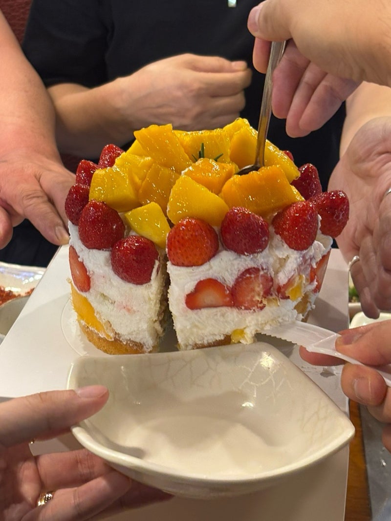 서울 신세계강남 스위트파크 홀케이크 추천 맛집 ‘쉐프조’(케이크 라인업, 저당 생크림)