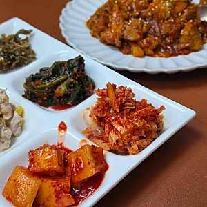 수채담 김치 감칠맛 좋은 전라도 배추 김치·깍두기 추천! 수채담 김치 내돈내산 주문 후기, ....