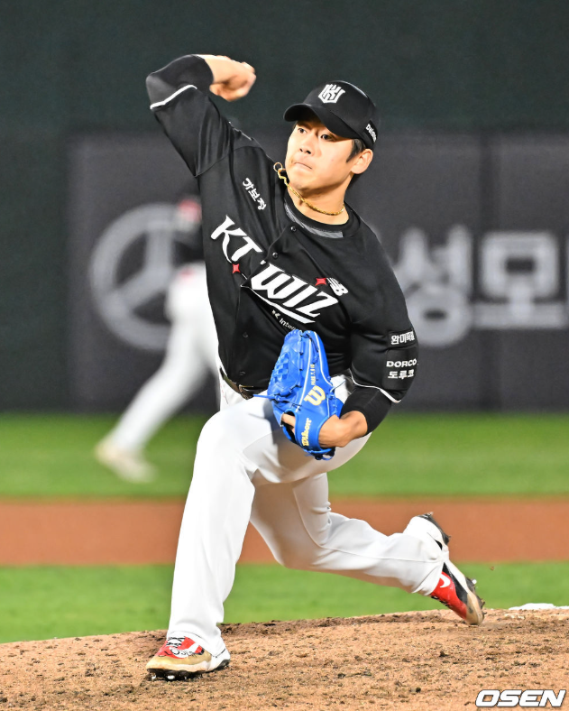 박영현 야구선수 프로필 총정리 KT 위즈 마무리 투수 나이 키 연봉 성적 국가대표 경력