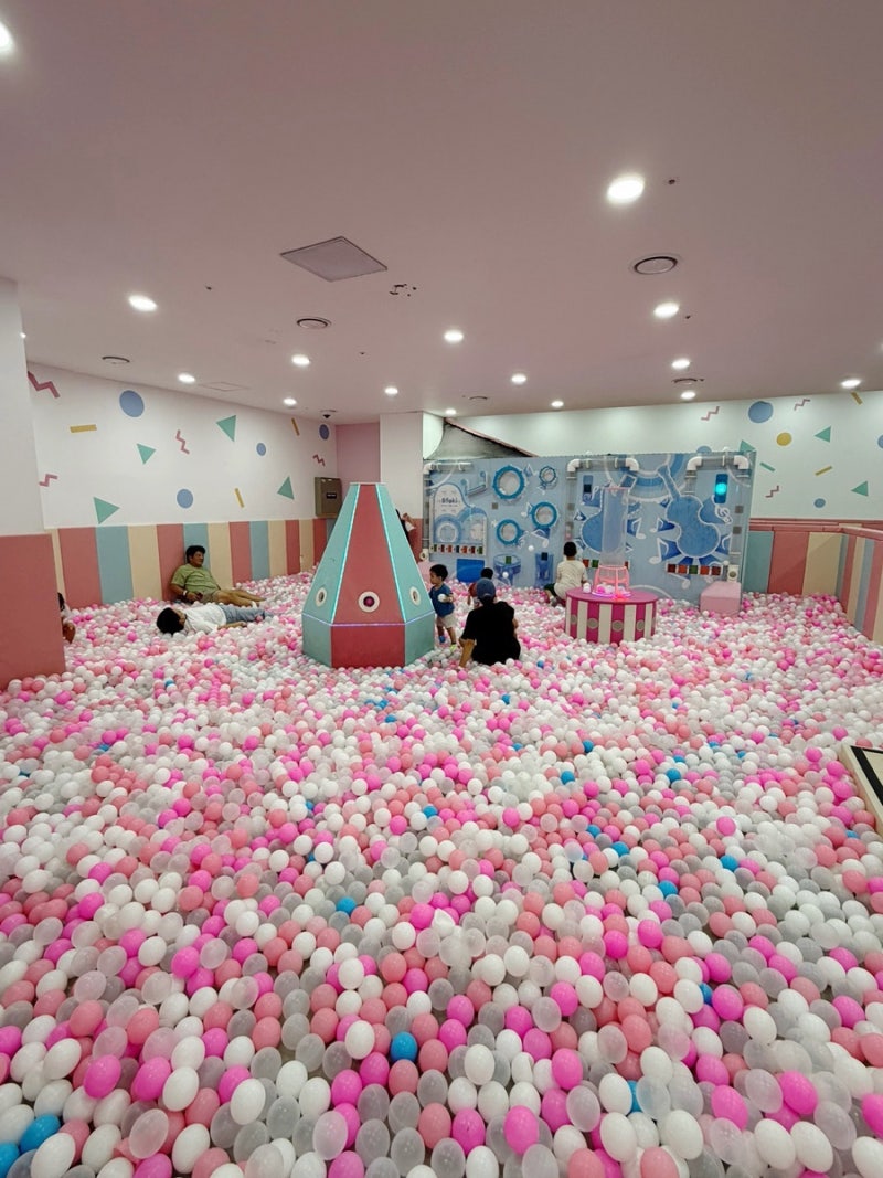 [원주 아이와 가볼만한곳] 에너지 뿜뿜 6살 맞춤형 대형 키즈카페! 오크밸리 바운스슈퍼파크 ....