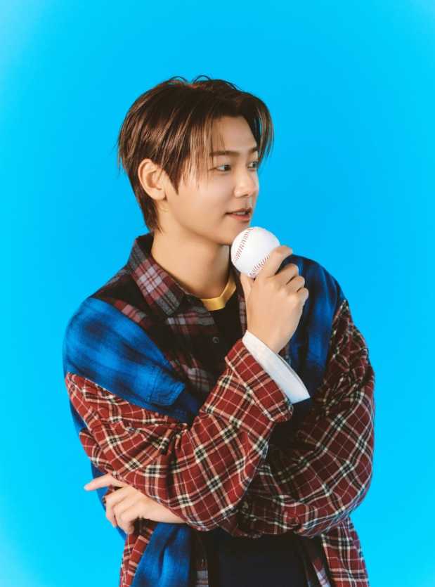씨엔블루 강민혁, "유치원생 때부터 한 팀만 응원한 모태팬"이 정한 깜짝 소식