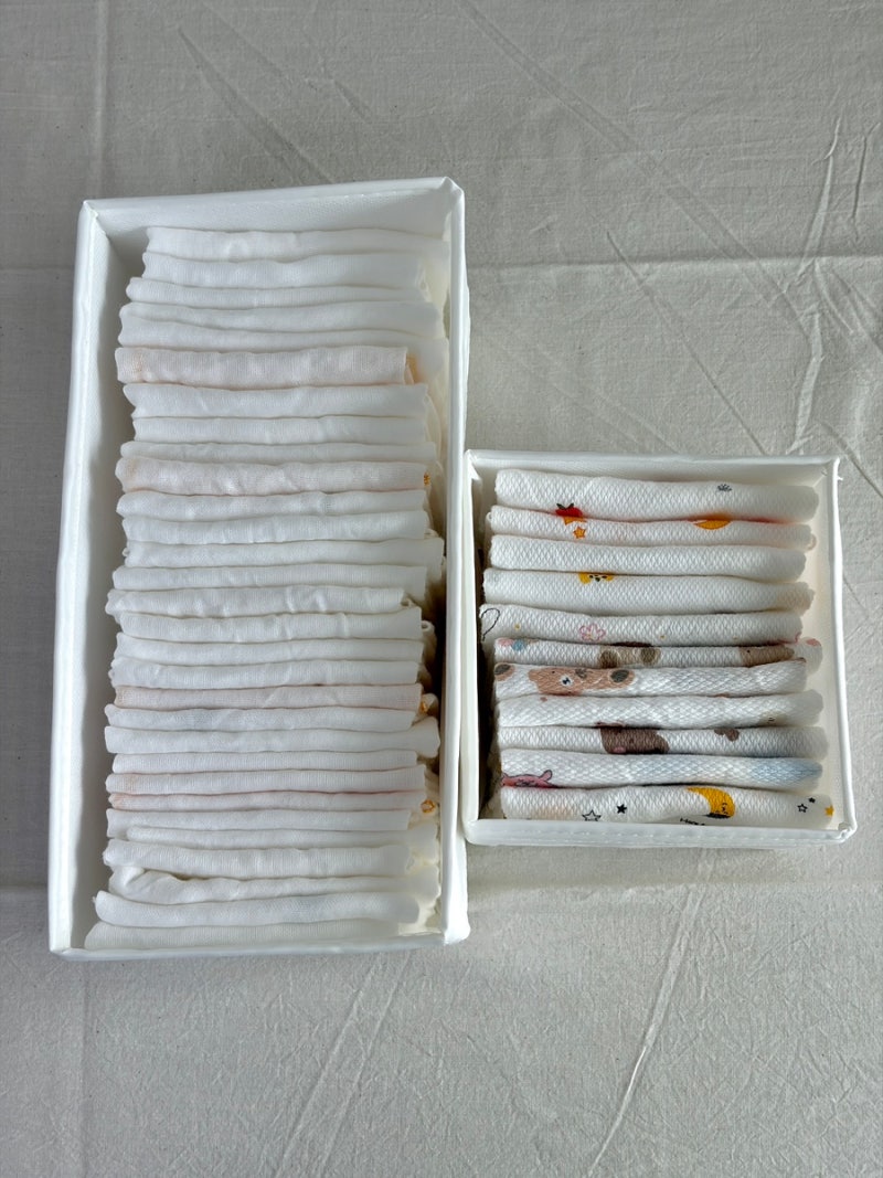 신생아손수건 몇 개 필요할까? 종류별 개수 정리(가제, 엠보, 천기저귀)