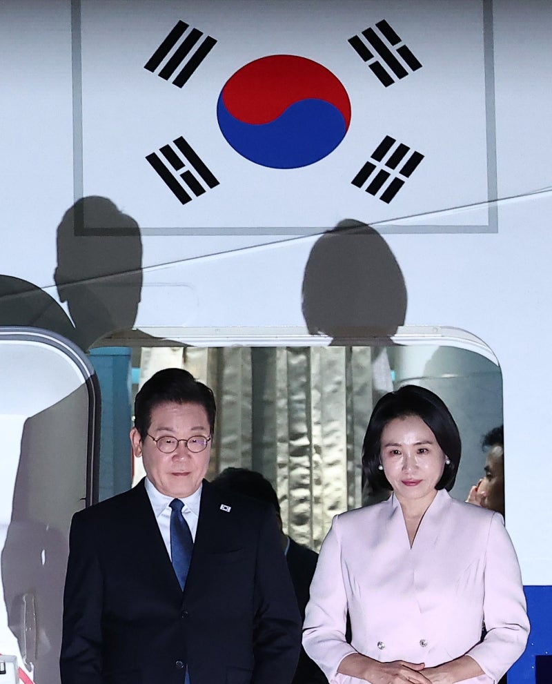 추석 반납하고 다녀온 5박7일…이재명 대통령 귀국길 발언에 나경원까지 나선 사연