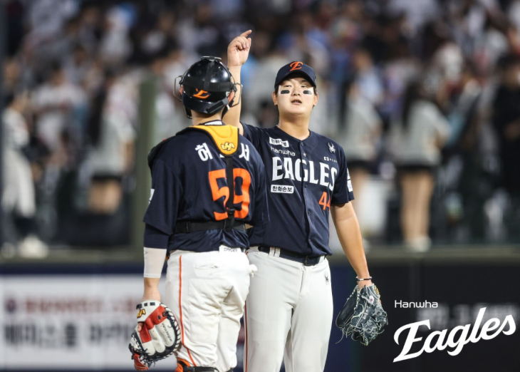 "11번을 내리 지더니 사직만 오면 왜 이럴까" 한화 11연패 탈출, 롯데전 11연승까지 이어간 이....