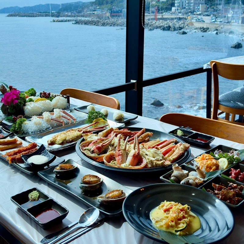 영덕 강구항 맛집 대게마을 오션뷰 보며 즐긴 대게코스 수율 가격 후기