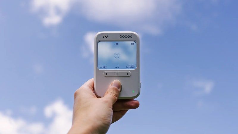 Godox C100 써보고 싶은 이유, 카메라보다 노출계로 더 탐나는 65g 장난감