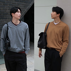 브이넥 니트 레이어드 코디하기 좋은 미니멀한 브랜드 추천!
