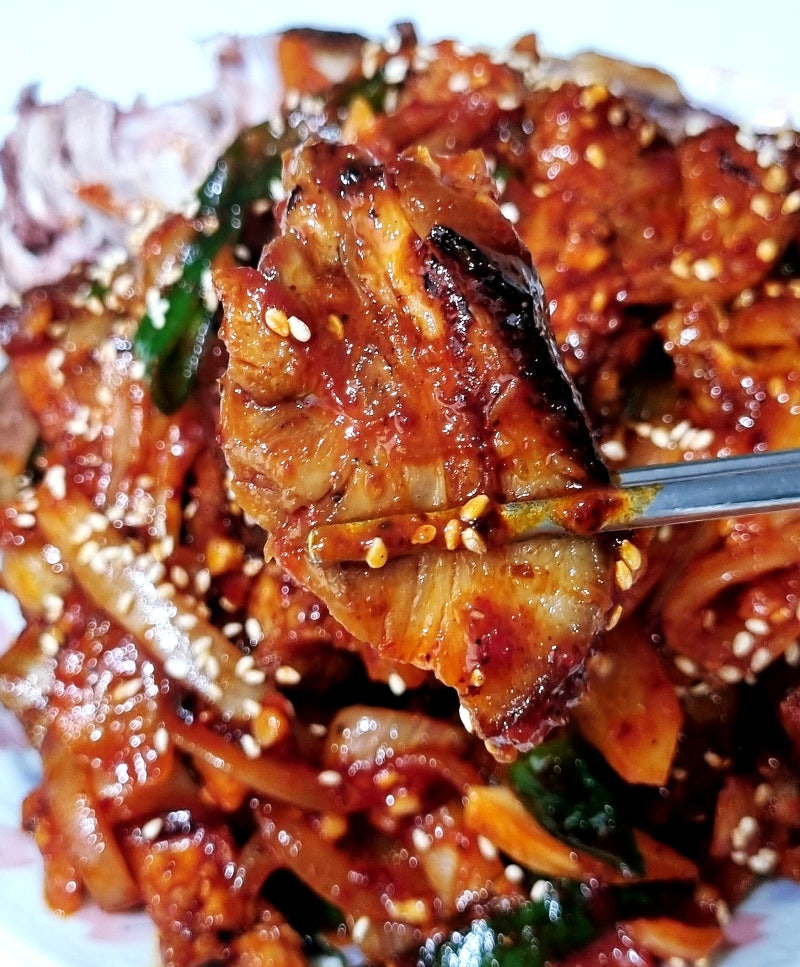 [매운족발볶음]남은 족발로10분만에 완성! 웬만한 족발집보다 맛있는 매운족발 레시피