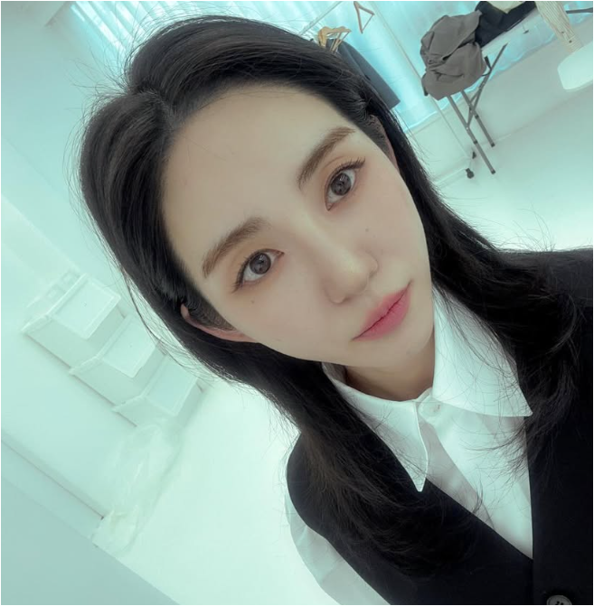 “피부과 갔다가 11년 전 얘기까지 나왔다”…권민아, 녹취록 풀며 다시 꺼낸 AOA