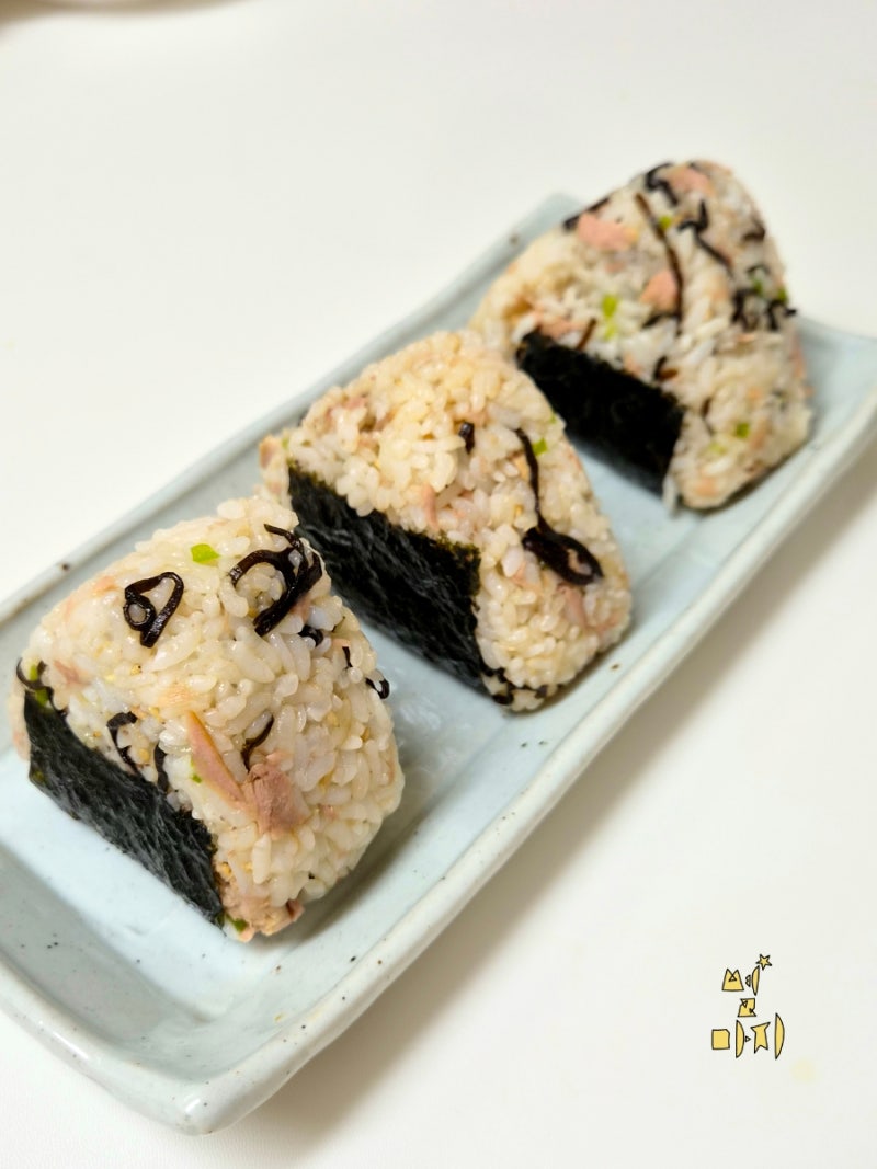 시오콘부 주먹밥 | 참치 시오콘부 주먹밥 레시피, 간단한데 맛있어
