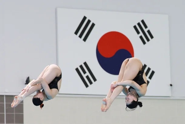 Kim Su-ji and Kim Na-hyun Win Silver in Women's Synchronized 3m Springboard, Korean Diving Team Results and Standings