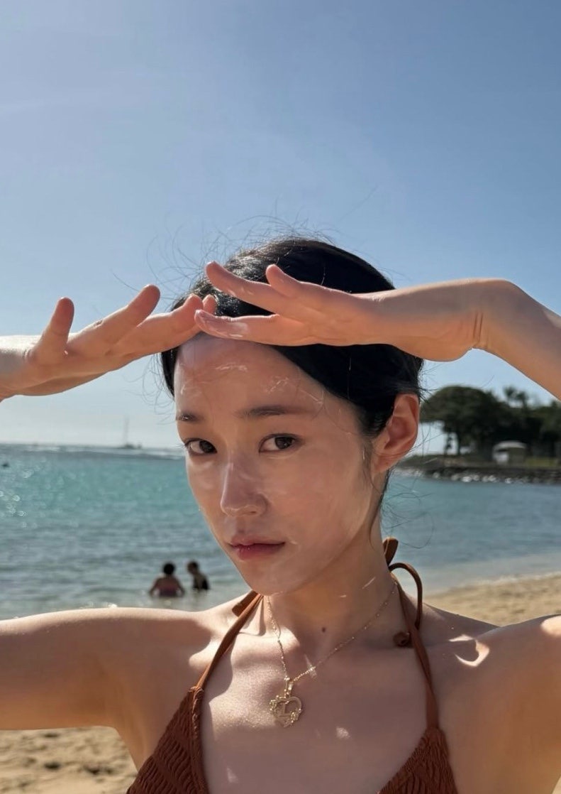 "이 정도였어?" 노윤서 인스타, 청순 얼굴 뒤에 감춘 '파격 노출'