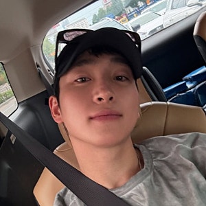 "전역하자마자 9인 완전체라고?" 더보이즈 상연 프로필 나이 키 고향 학력 군대 전역일 리더 ....