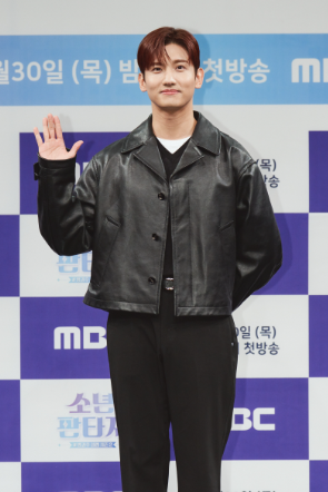 "4년 9개월 만의 컴백"… 동방신기 최강창민, 미니 3집 'All Of My Life'로 솔로 출격 ✨