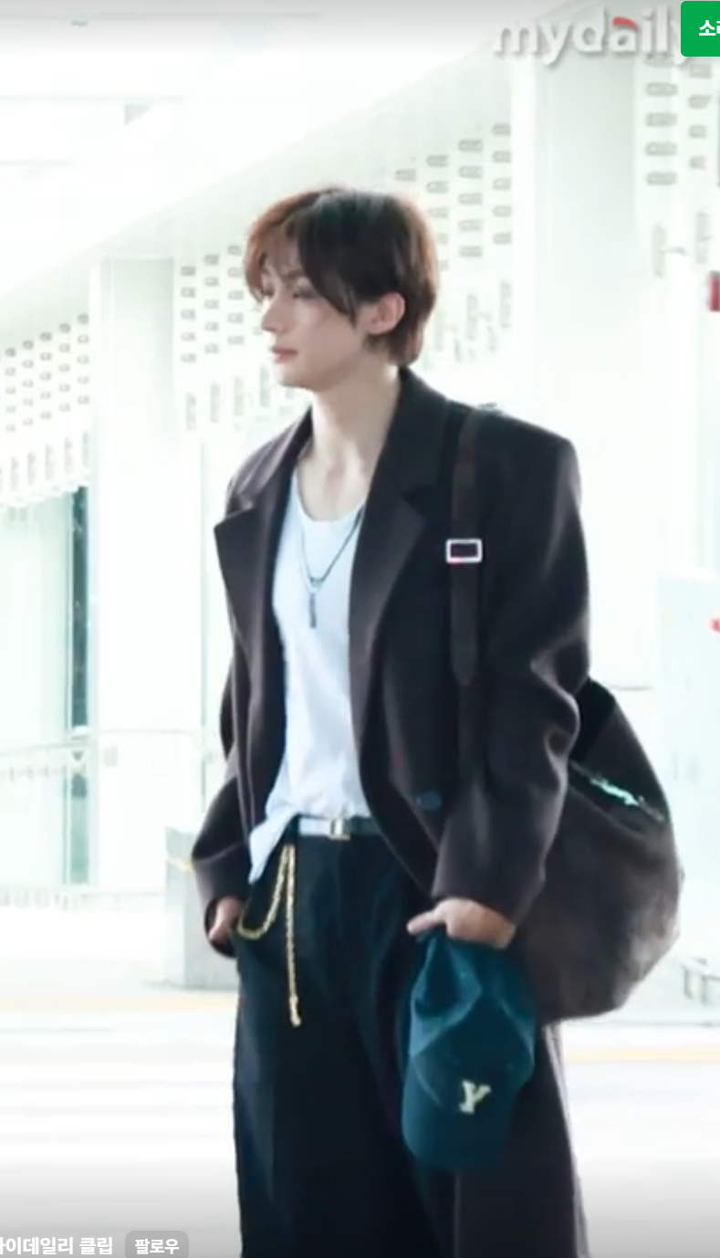 RIIZE Anton, The Embodiment of a 'Charismatic Handsome Man'... Spotted Departing from Incheon Airport