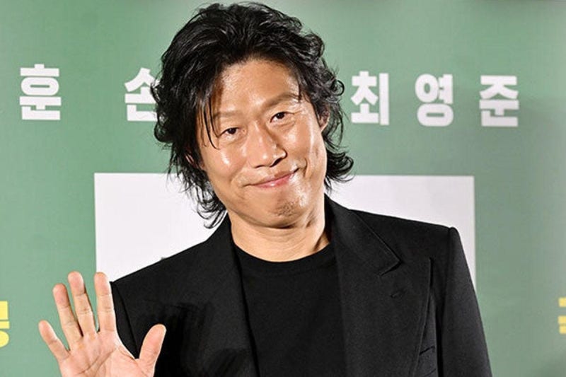 2026년 추석 연휴 주간 박스오피스 순위, 8일 연속 예매율 1위 '암살자들' 유해진이 또 해냈다