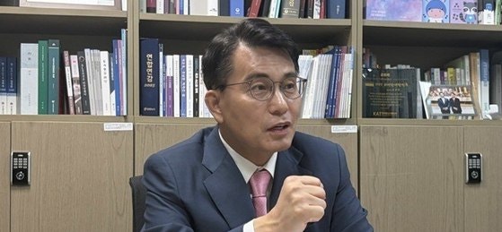 5선 의원이 한동훈·이준석까지 부른 이유, 30%가 아니라 51%라는데