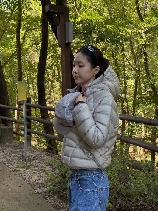 손나은 결혼 불참 동생 가족관계 아버지, 패딩 등산 근황까지 정리