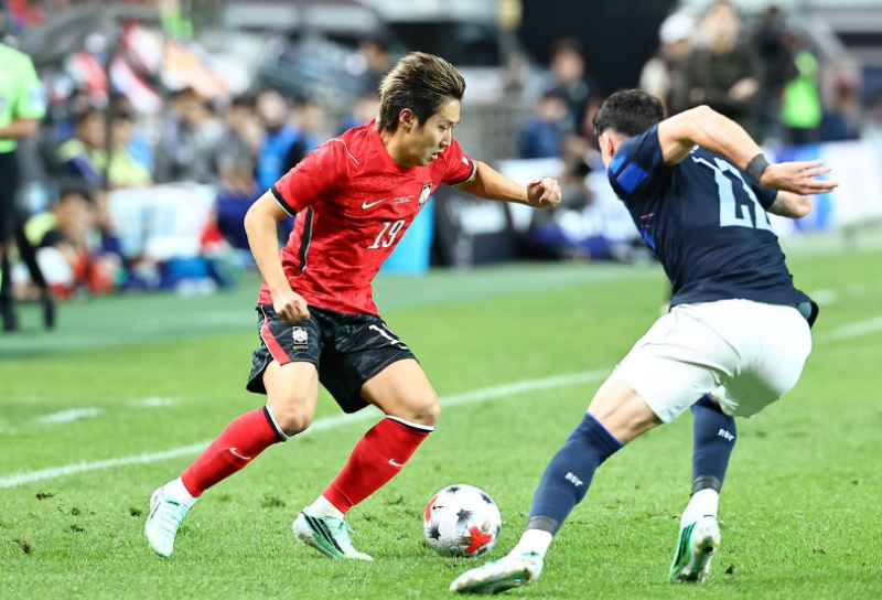 한국 우루과이전 1-4 완패 결과 분석, 4일 전 3-0 대승과 완전히 달라진 이유