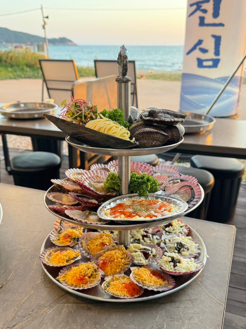 을왕리조개구이맛집 | 바다뷰 조개구이 대하구이 '조개에진심 을왕리본점'