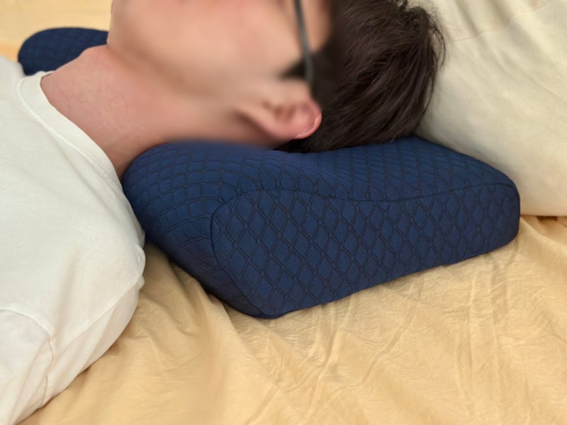베게 6개 버린 목디스크 거북목 남편이 N년째 사용하고 있는 RERAX 메모리폼 경추베개 내돈내....